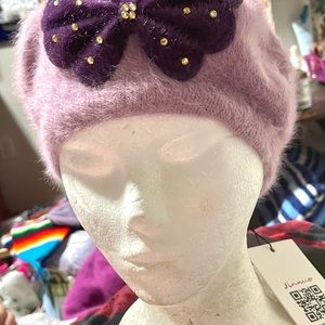 Angora Hat W/Bow NWT Lavender purple butterfly bow W/rhinestones fuzzy